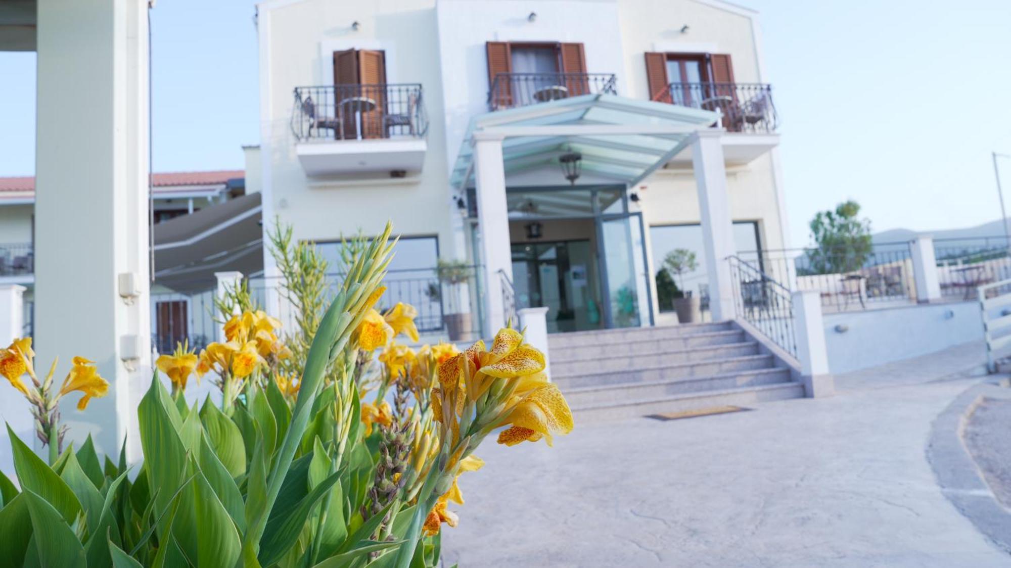 Sami Beach Hotel Esterno foto